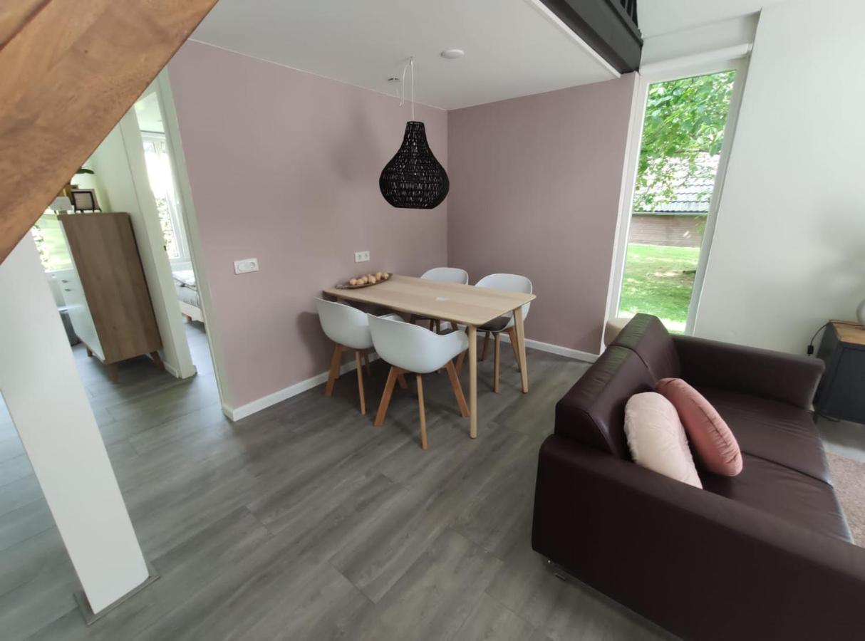 Vakantiewoning Sjun Limburg Симпелвелд Екстериор снимка