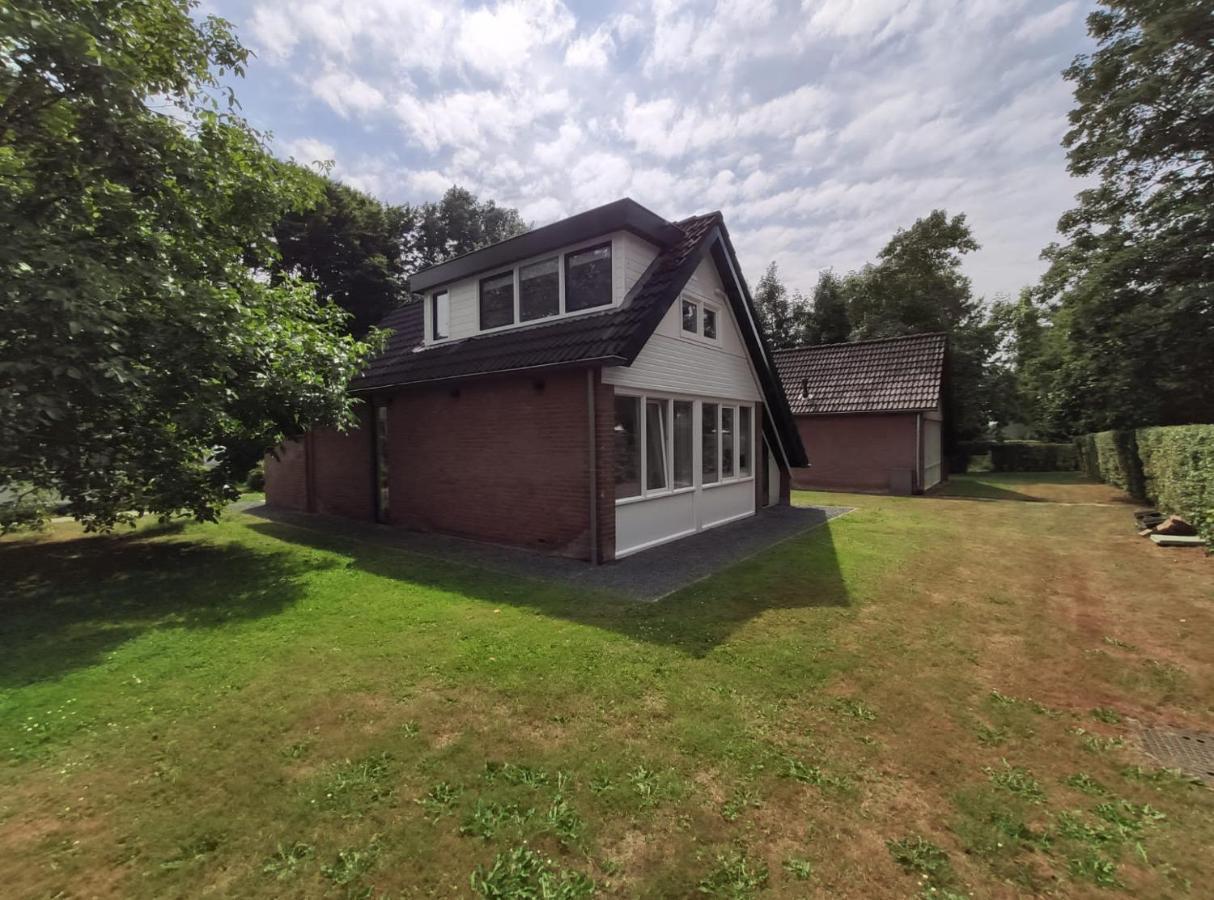 Vakantiewoning Sjun Limburg Симпелвелд Екстериор снимка